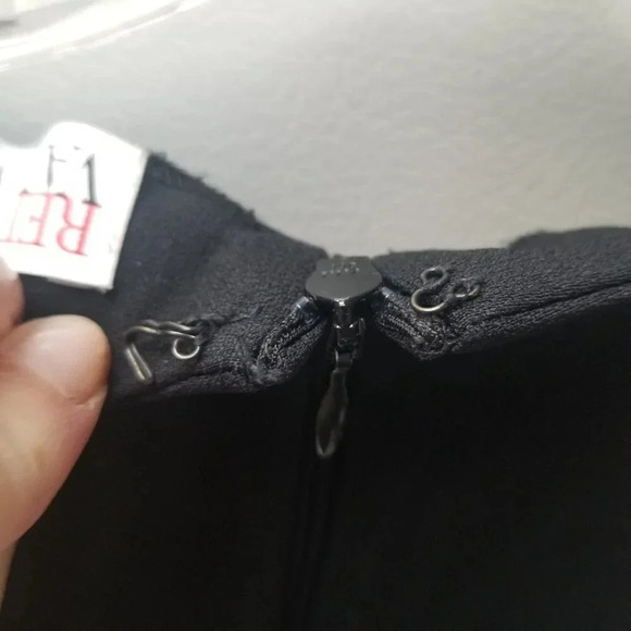 Valentino Red Scalloped Long Sleeve Crepe Mini  Dress Black Red 44 - Picture 9 of 16